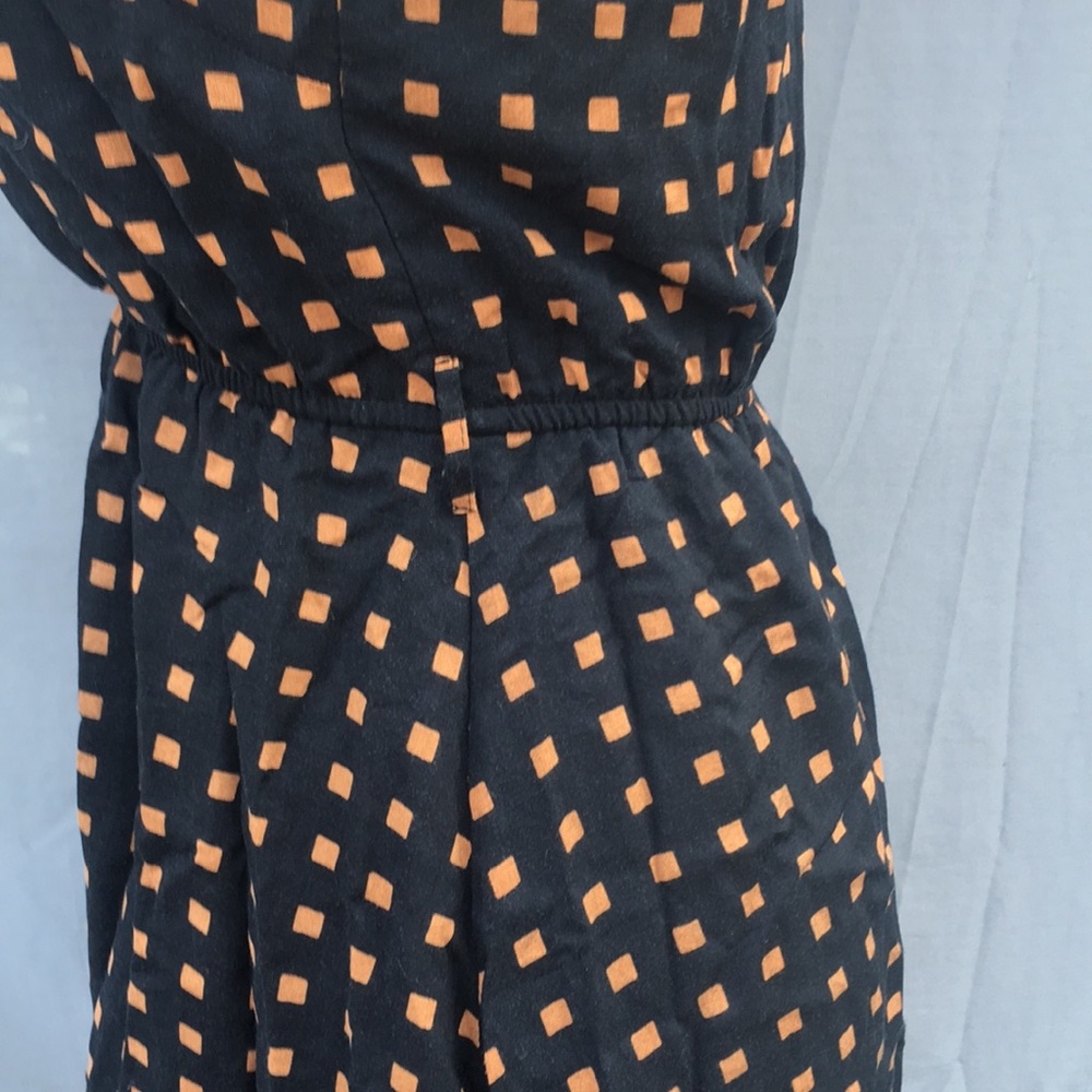 Dress - Picture 5 of 8